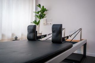 Pilates Reformer & Pilates Tower-thumb-9