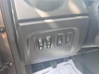 Renault Captur 2019-thumb-11