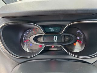 Renault Captur 2019-thumb-12