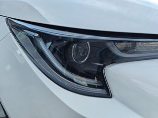 Toyota Auris 2019 1.8 HYBRID lounge-thumb-5