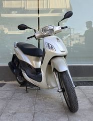 Sym Symphony 125 2010-thumb-1
