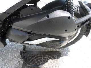 Piaggio Beverly 300 2023 300HPE-thumb-5