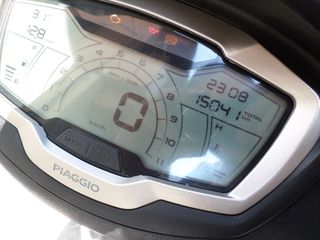 Piaggio Beverly 300 2023 300HPE-thumb-8