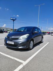 Toyota Yaris 2011