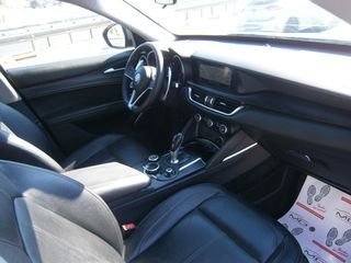 Alfa Romeo Stelvio 2019 2.2 DIESEL SUPER Q4 AT8-thumb-16