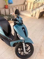 Piaggio Medley 200 2025-thumb-2