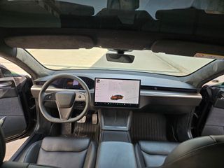 Tesla Model S 2023 plaid-thumb-10