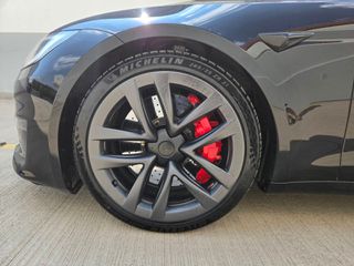 Tesla Model S 2023 plaid-thumb-16