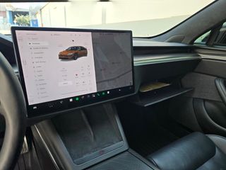 Tesla Model S 2023 plaid-thumb-17