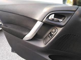 Citroen C3 2011 Euro5-92 hp-Clima-Navi (ΒΙΒΛΙΟ ΣΕΡΒΙΣ)-thumb-11