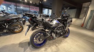 Yamaha Tracer 9 GT+ 2026-thumb-2