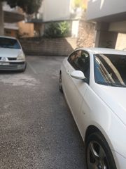 Bmw 320 2010 Coupe-thumb-2