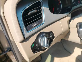 Audi A4 2010 Avant Quattro 2.0 V6 TDI 300hp S-tronic-thumb-53