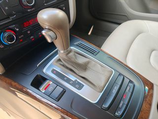 Audi A4 2010 Avant Quattro 2.0 V6 TDI 300hp S-tronic-thumb-59