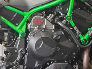 Kawasaki Z H2 2024 1000-thumb-12