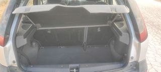 Opel Corsa 2002-thumb-8