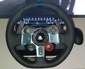 Logitech g29 μεταχειρισμένη