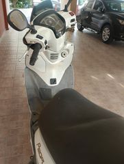 Kymco People GTi 2012 gti 200-thumb-4