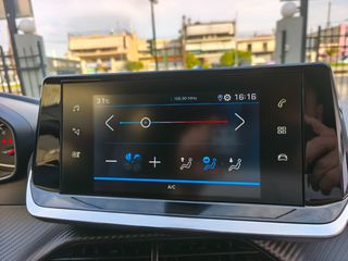 Peugeot 208 2021 1.5 Blue-HDi Style CLIMA LED NAVIGATION-thumb-10