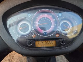 Sym HD2 200 2016 HD2 200i-thumb-3