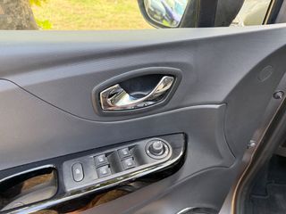 Renault Captur 2016 NAVI DIESEL  R-LINK-thumb-26