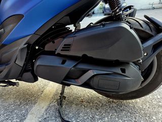 Piaggio Beverly 400 2025-thumb-5