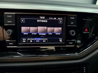 Volkswagen Polo 2020 1.0cc 95hp COMFORTLINE DSG-thumb-18