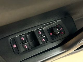 Volkswagen Polo 2020 1.0cc 95hp COMFORTLINE DSG-thumb-24