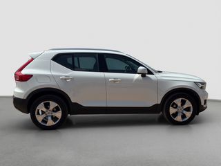 Volvo XC40 2021 Momentum T3 | Δόσεις Χωρίς Τράπεζα-thumb-6