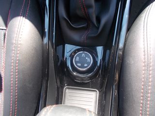 Peugeot 2008 2017 GT-LINE ΔΕΡΜΑ/NAVI/TV CAMERA/ΚΑΤΑΣΤΑΣΗ ΒΙΤΡΙΝΑΣ-thumb-19