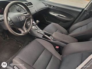 Honda Civic 2010 6ταχυτο-clima.-thumb-9