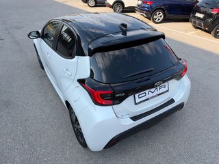Toyota Yaris 2024 BI-TONE HYBRID 1.5cc 125hp FULL EXTRA!-thumb-13