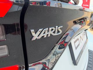 Toyota Yaris 2024 BI-TONE HYBRID 1.5cc 125hp FULL EXTRA!-thumb-19