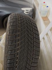 Χειμερινά Ελαστικά Goodyear UltraGrip Performance 3 (M+S) – Σαν Καινούργια