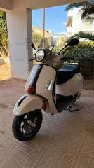 Vespa GTS 300 2023 GTS 300