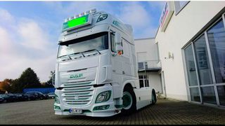DAF 2017 XF 106-thumb-15