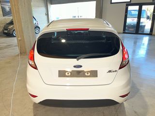 Ford Focus 2017-thumb-5