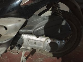 Piaggio Beverly 250 2005 BEVERLY 250-thumb-2