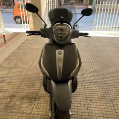 Piaggio Beverly 300 2015-thumb-1
