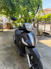 Piaggio Beverly 350 2013 BEVERLY 350 SPORT TOURING ABS