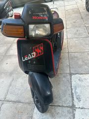 Honda Lead 50 SS-thumb-2