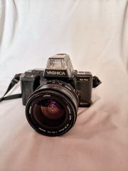 Yashica 230-AF retro φωτογραφική μηχανή
