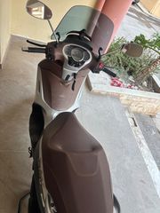 Piaggio Beverly 300 2016-thumb-2