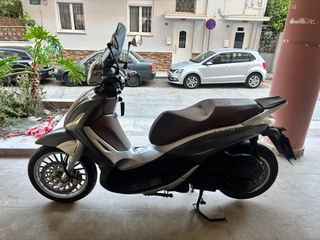 Piaggio Beverly 300 2016-thumb-3