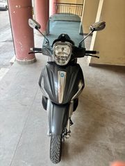 Piaggio Beverly 300 2016-thumb-5