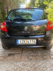 Renault Clio 2006-thumb-3