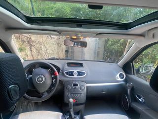 Renault Clio 2006-thumb-6