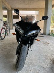 Yamaha YZF-R1 2008-thumb-5