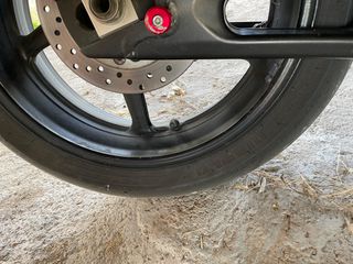 Yamaha YZF-R1 2008-thumb-6