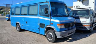 Mercedes-Benz 1998 Vario 812